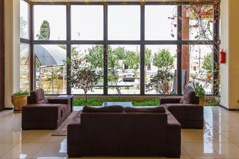 هتل نگارستان کاشان - لابی