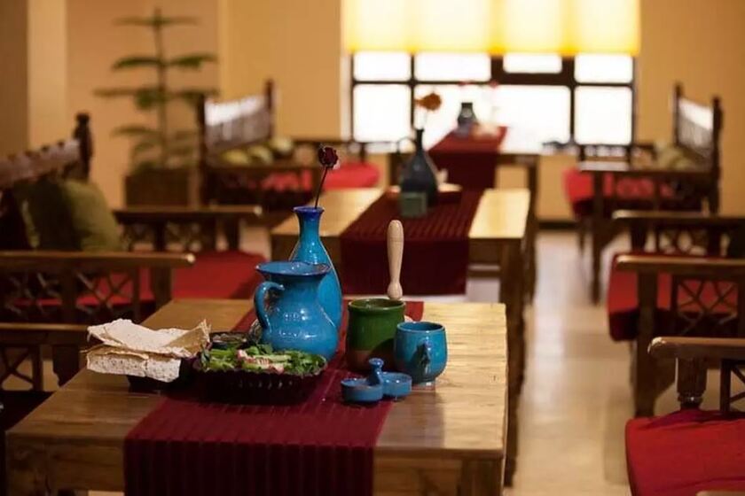 مجتمع گردشگری خورشید اردهال کاشان - رستوران