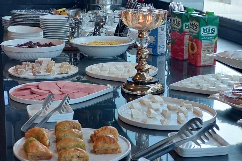 Napolyon Hotel istanbul - breakfast