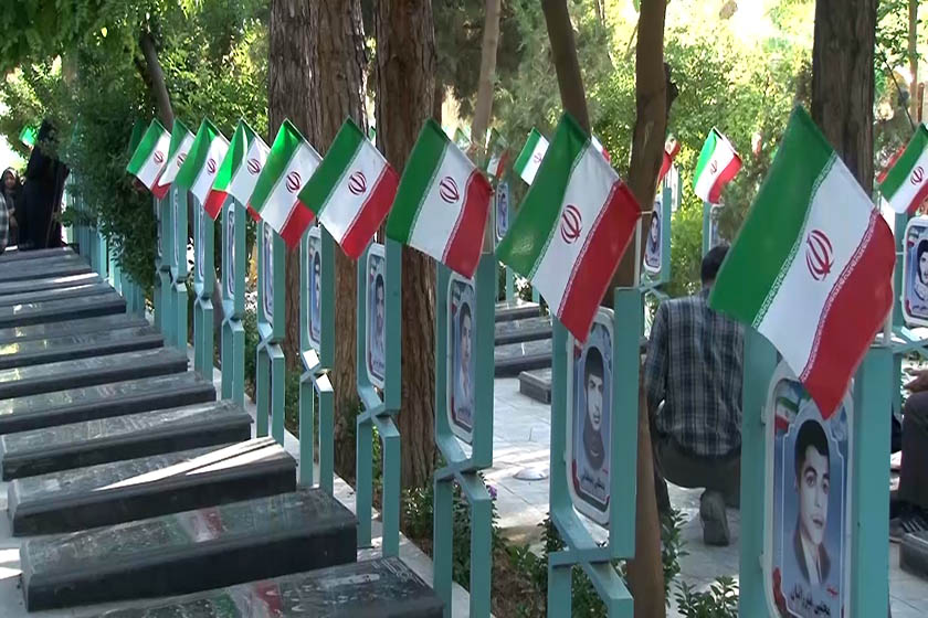 مزار شهدا. منبع عکس: وبسایت Iribnews.Ir. عکاس: نامشخص