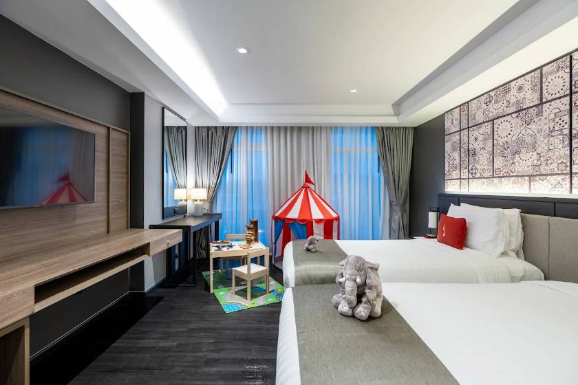 Ramada Plaza by Wyndham Chao Fah Phuket - Two-Bedroom Suite