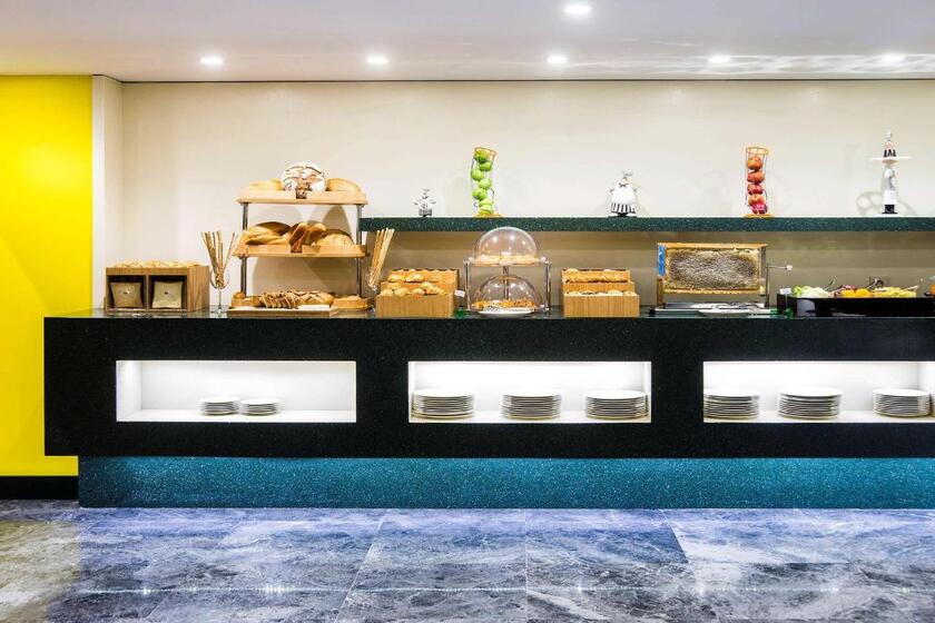 The Elysium Styles Taksim istanbul - breakfast