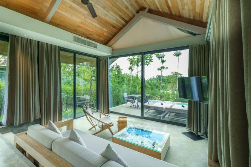 Island Escape Burasari - One-Bedroom Villa Pool Access with Schedule Boat Transfer