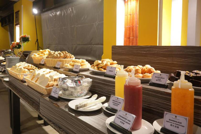 Woraburi Phuket Resort & Spa - SHA Plus - breakfast