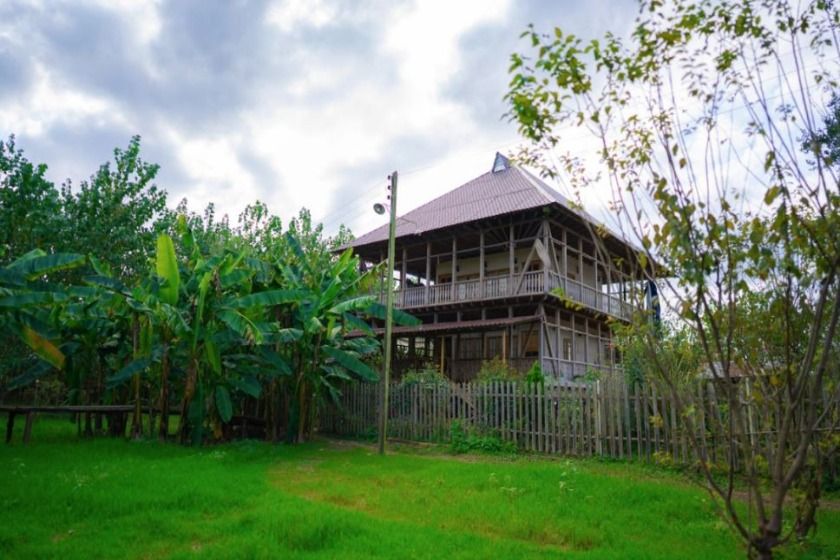 اقامتگاه بومگردی باغ ریحان لاهیجان - نما