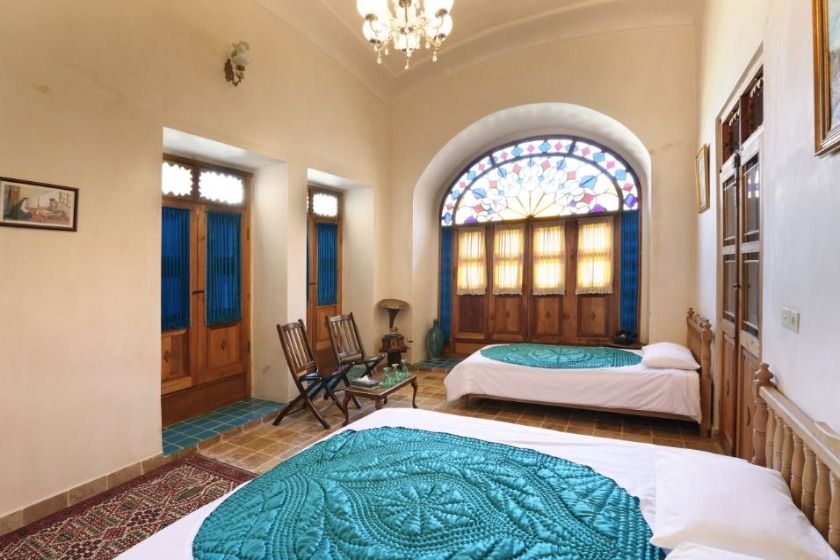 اقامتگاه سنتی خانه مرشدی کاشان - اتاق