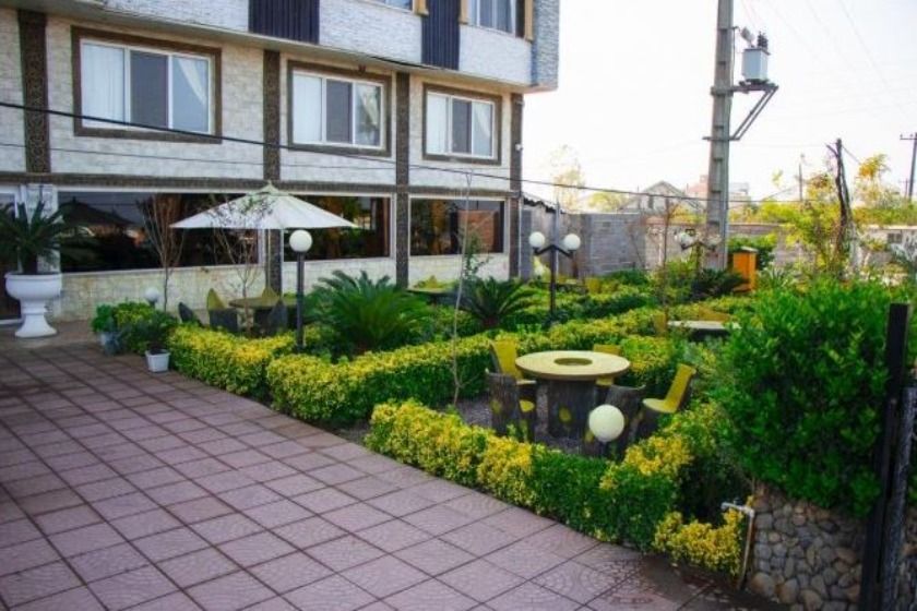 هتل دریاکنار لاهیجان - محوطه