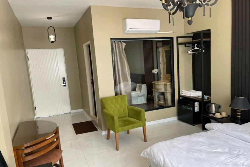 مهمانپذیر شیرون تهران - اتاق