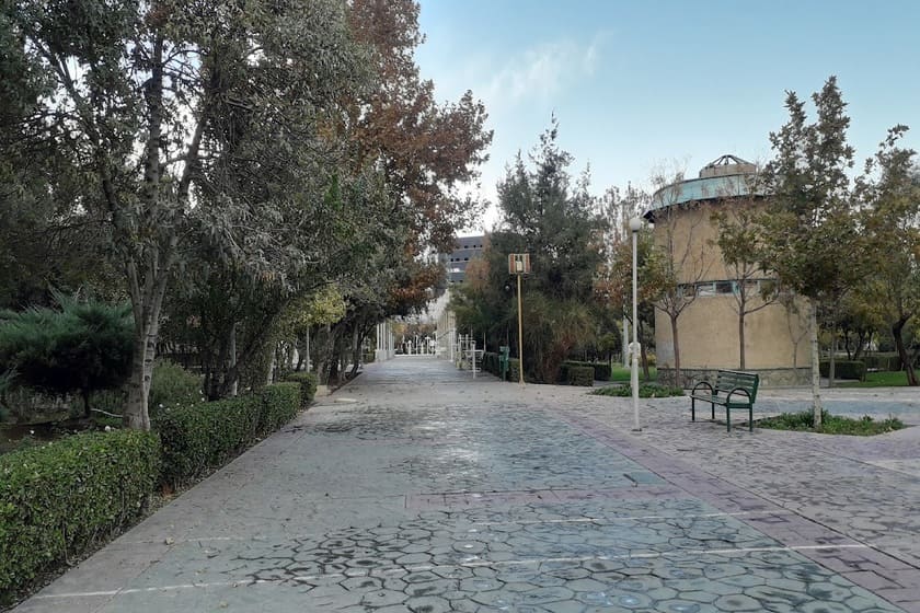 بوستان رازی. منبع عکس: گوگل مپ. عکاس: سید رشیدخان
