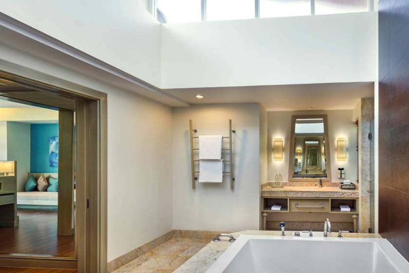 Pullman Phuket Panwa Beach Resort - Deluxe Family Room with Balcony