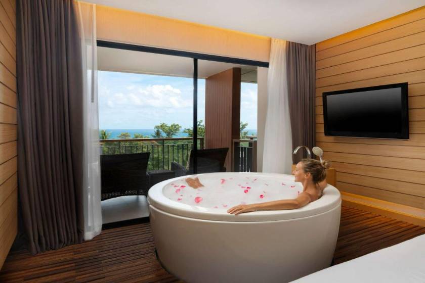 Novotel Phuket Kata Avista Resort and Spa - Family King Suite with Sea View and Balcony