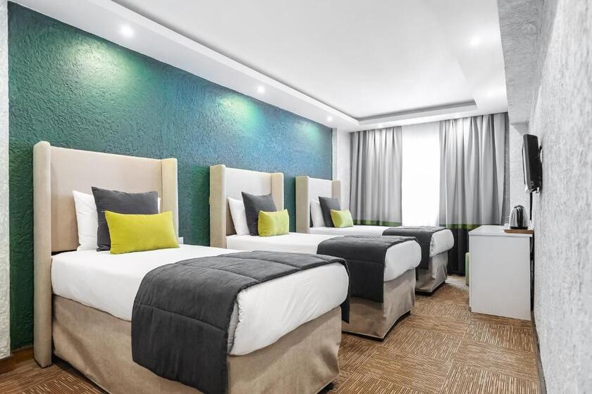 Carlton Hotel Old City istanbul - room