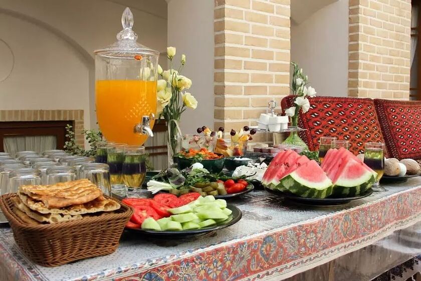 اقامتگاه سنتی معمار کاشان - صبحانه