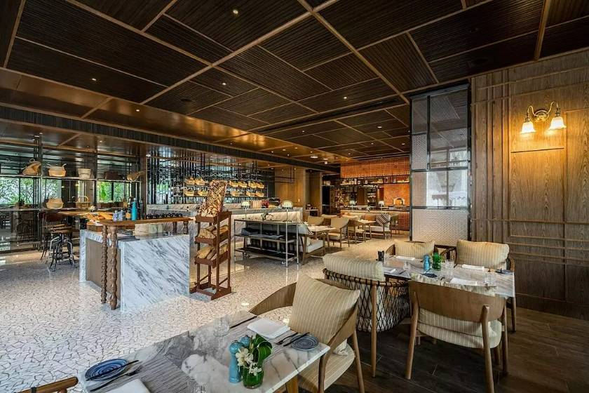 InterContinental Phuket Resort by IHG - restaurant