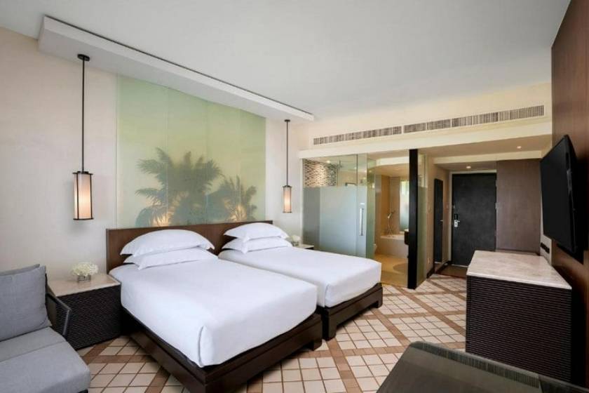 Pullman Phuket Karon Beach Resort - Deluxe Twin Room with Sea View