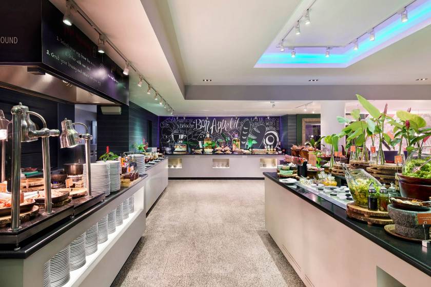 Pullman Phuket Panwa Beach Resort -  restaurant