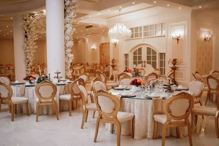 هتل بزرگ ملک (ناسیونال) لاهیجان - تالار