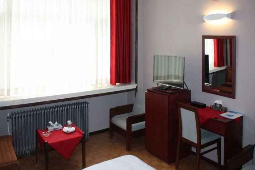 هتل جهانگردی شمشک تهران - اتاق