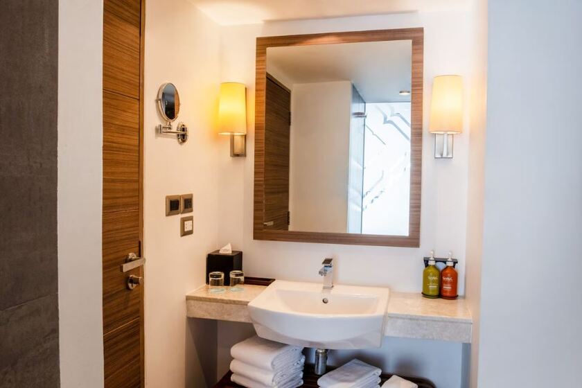 Holiday Inn Resort Phuket Karon Beach, an IHG Hotel phuket - room