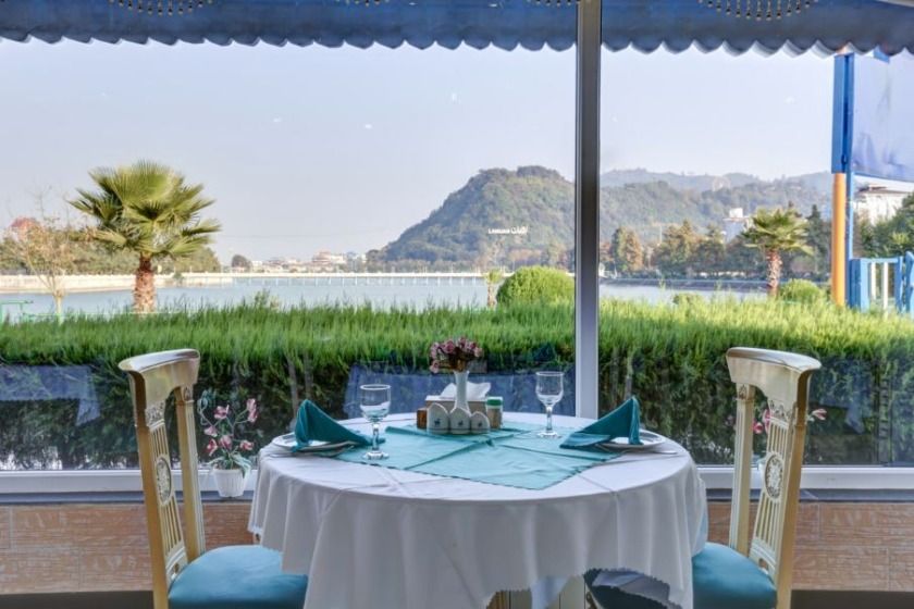 هتل جهانگردی لاهیجان - رستوران