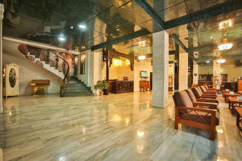Hotel Wine Palace tbilisi - lobby