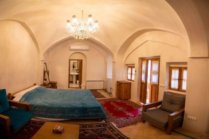 اقامتگاه سنتی احسان کاشان - اتاق