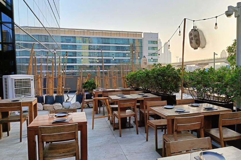 رستوران کینویا  دبی. منبع عکس: گوگل‌مپ. عکاس: Suciani Arta