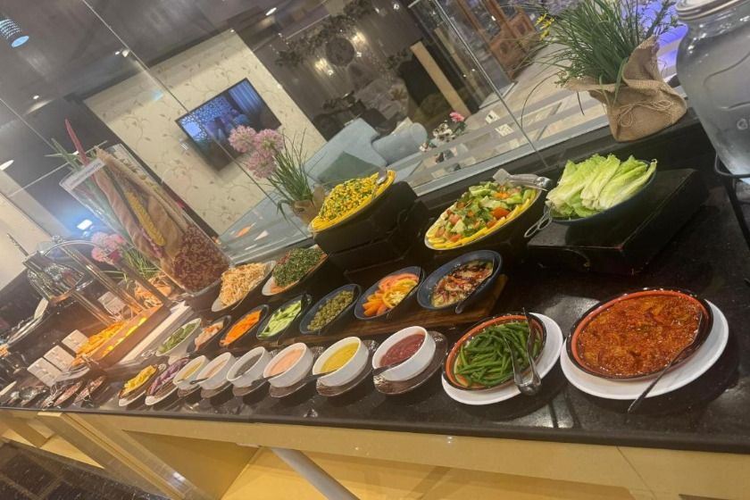 The Park Hotel Formerly Al Jawhara Gardens dubai - food and drink