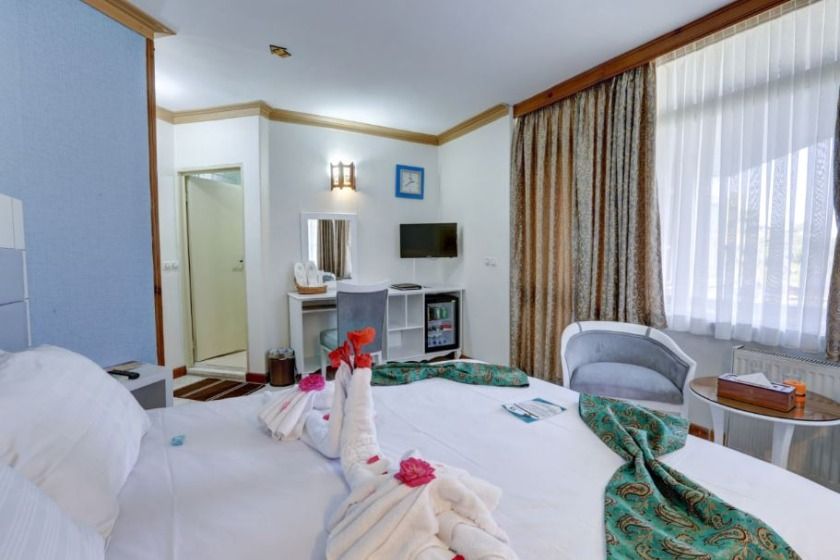 هتل جهانگردی لاهیجان - اتاق