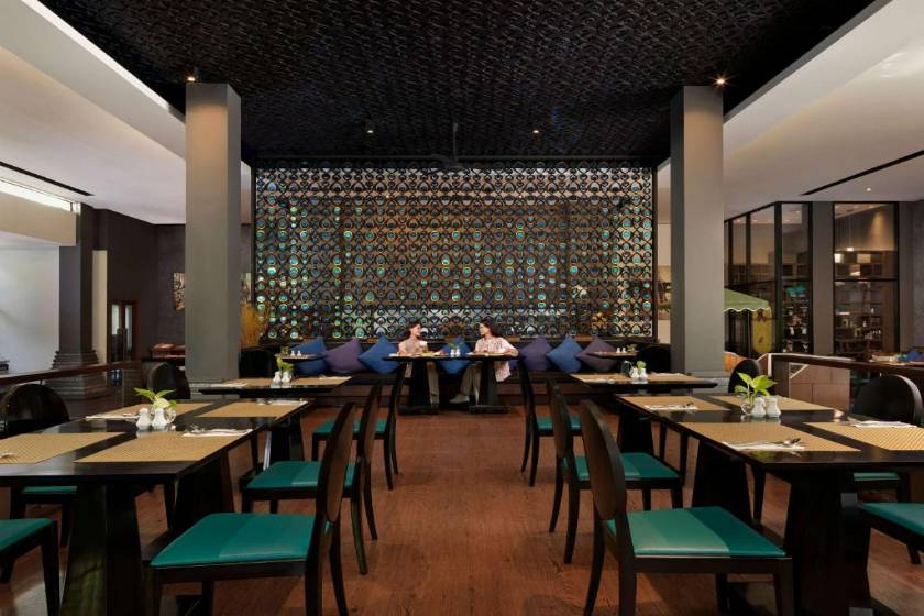 Novotel Phuket Kata Avista Resort and Spa - restaurant