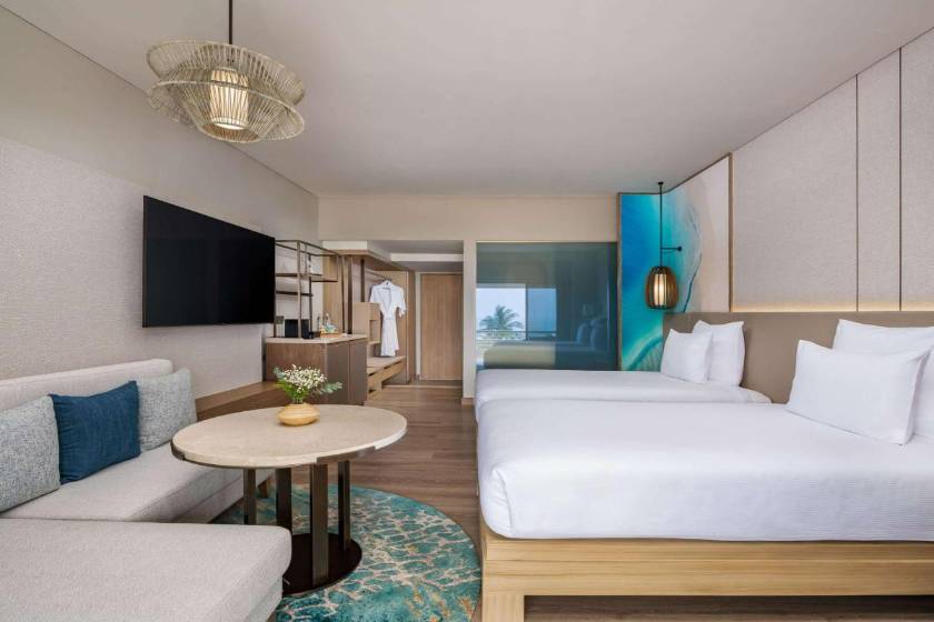 Pullman Phuket Karon Beach Resort - Deluxe Twin Room with Sea View