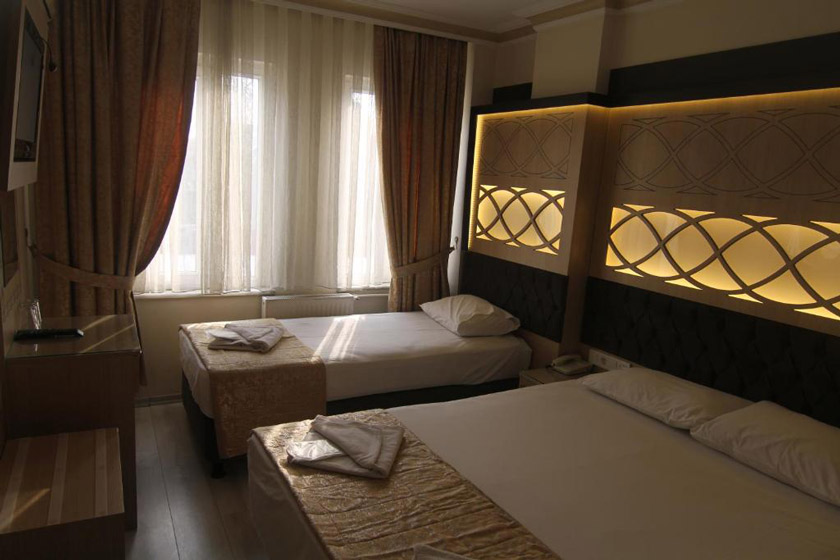 Grand Liza Hotel Istanbul - Triple Room
