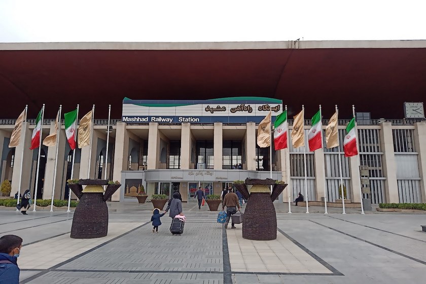 حمل و نقل عمومی مشهد. منبع عکس: گوگل‌مپ، عکاس: بهنام صمدی