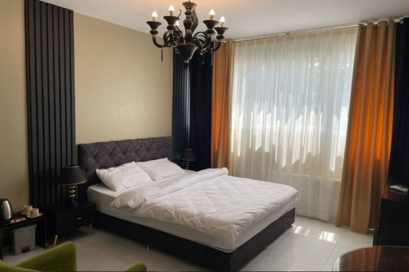 مهمانپذیر شیرون تهران - اتاق