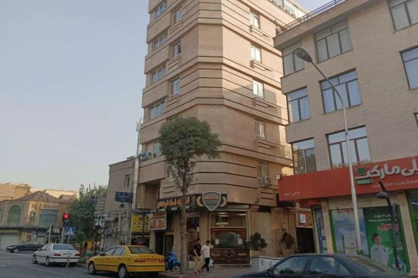 مهمانپذیر نیکان مهر تهران - نما