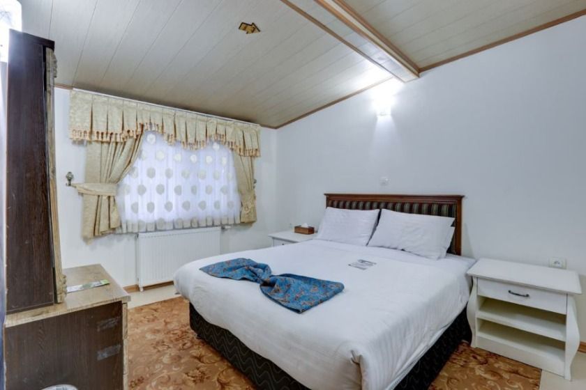 هتل جهانگردی لاهیجان - اتاق