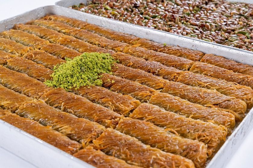 کادایف ترکیه. منبع عکس: وبسایت Ozdemiroglubaklava.com. عکاس: نامشخص