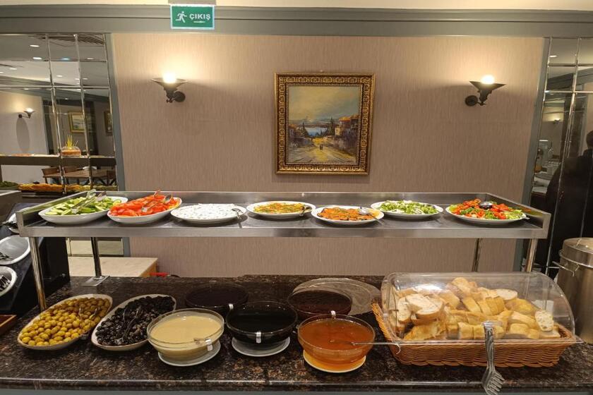 Mineo Hotel Taksim istanbul - breakfast