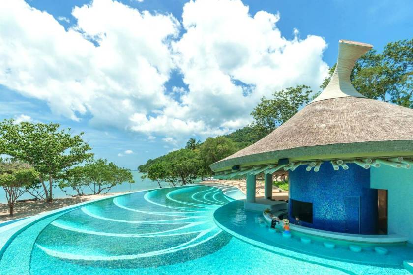 Island Escape Burasari - pool