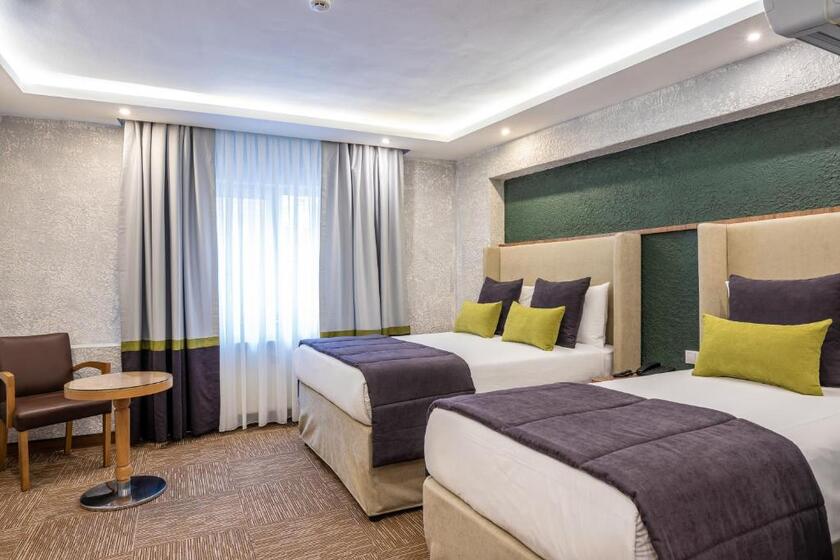 Carlton Hotel Old City istanbul - room