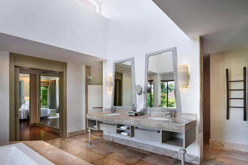 Pullman Phuket Panwa Beach Resort - Deluxe Suite, King Bed and Terrace