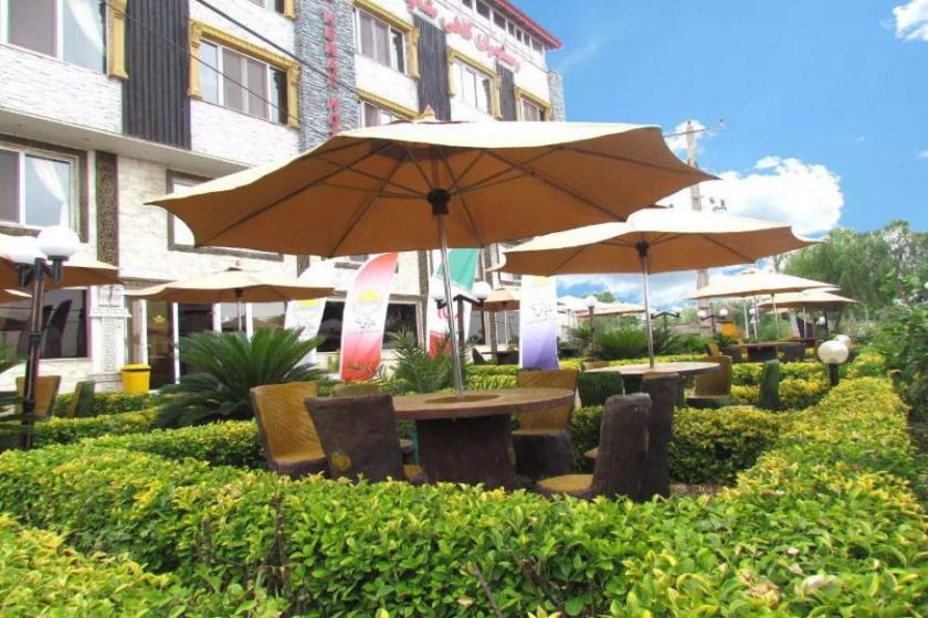 هتل دریاکنار لاهیجان - محوطه