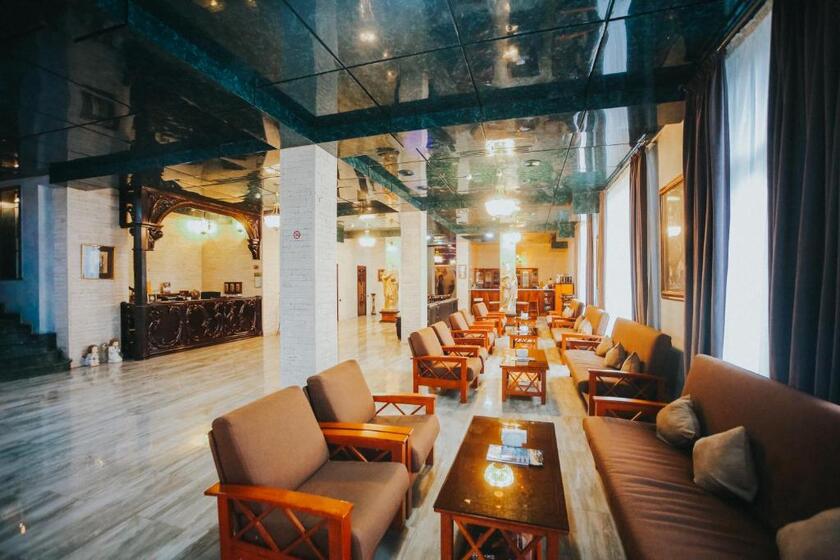 Hotel Wine Palace tbilisi - lobby