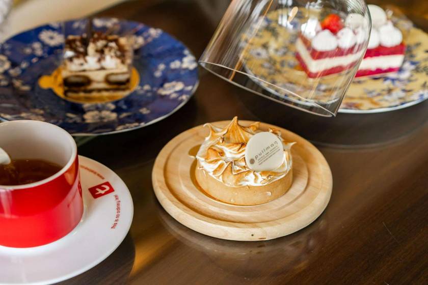 Pullman Phuket Karon Beach Resort - food and drink