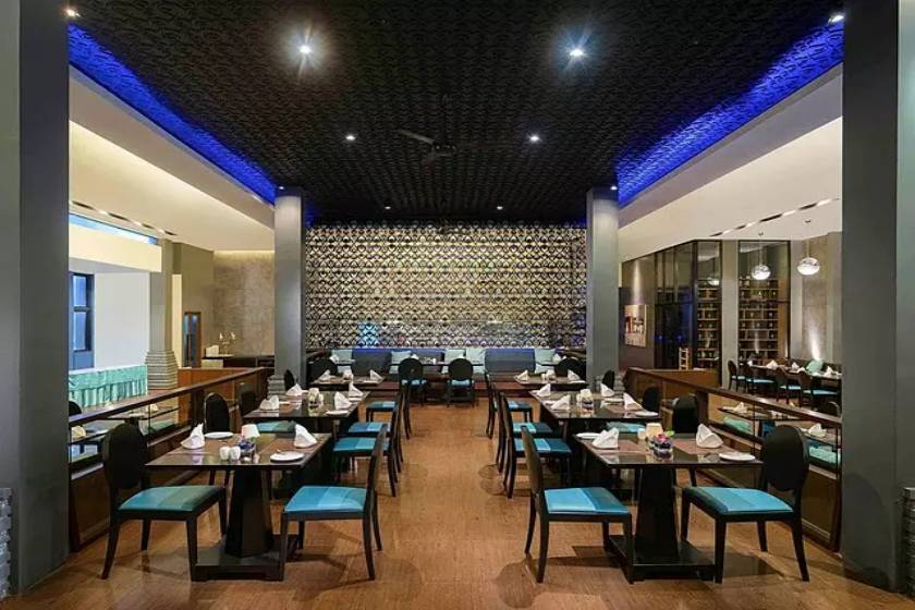 Novotel Phuket Kata Avista Resort and Spa - restaurant