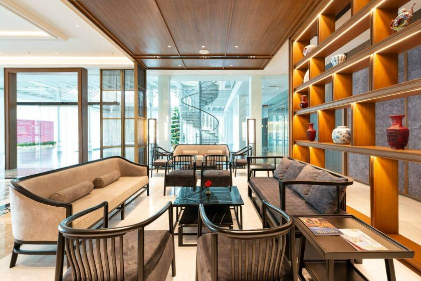 Ramada Plaza by Wyndham Chao Fah Phuket - lobby