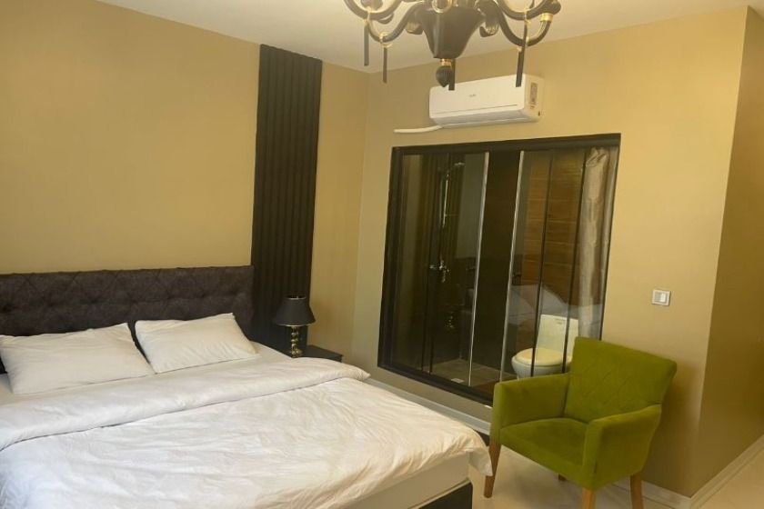 مهمانپذیر شیرون تهران - اتاق