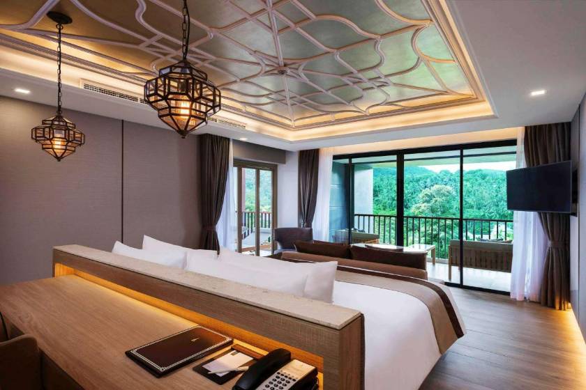 Avista Grande Phuket Karon - MGallery - Deluxe Suite Pool Access – Garden View