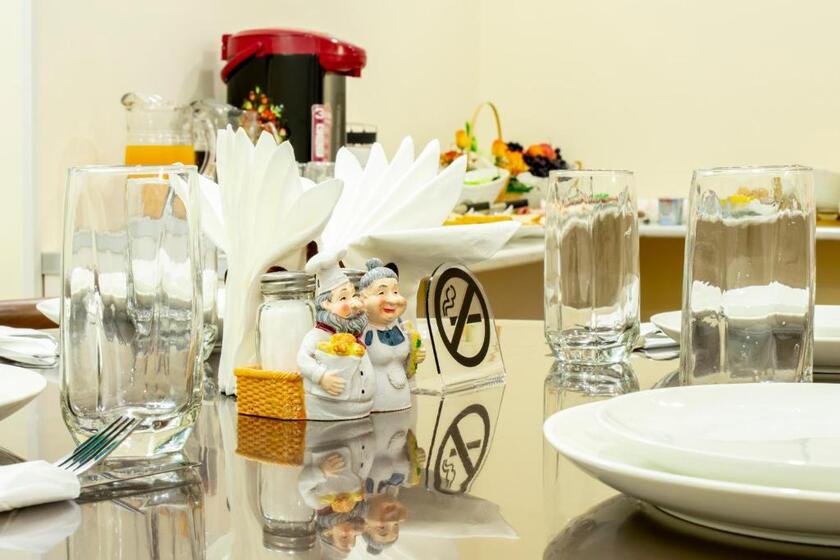 Irmisa Hotel Tbilisi - breakfast,