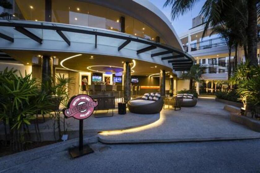 Holiday Inn Resort Phuket Karon Beach, an IHG Hotel phuket - facade